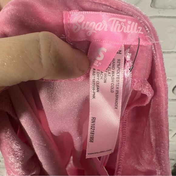 NEW Dolls Kill Sugar Thrillz PRETTY FILTHY FEMME VELVET MINI SKIRT Size Small - Picture 5 of 9